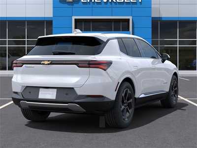 2025 Chevrolet Equinox, $35995. Photo 4