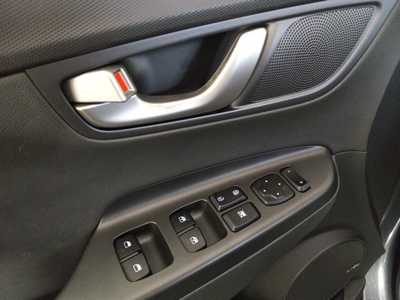 2020 Hyundai Kona, $19995. Photo 11