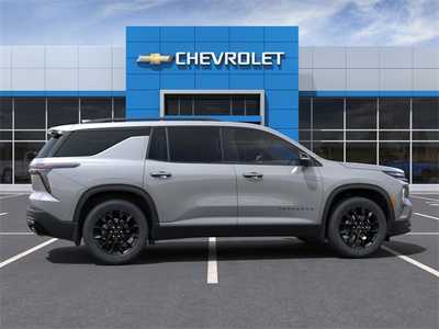 2025 Chevrolet Traverse, $48625. Photo 5
