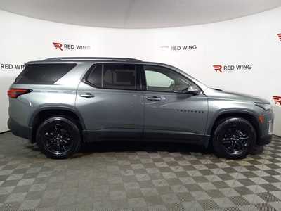 2022 Chevrolet Traverse, $31995. Photo 2