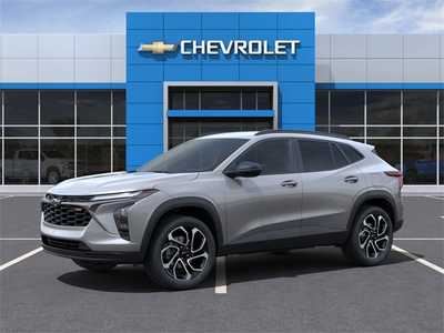 2025 Chevrolet Trax, $26940. Photo 2