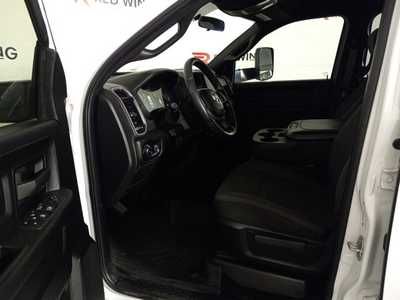 2022 RAM 2500 Crew Cab, $39500. Photo 7
