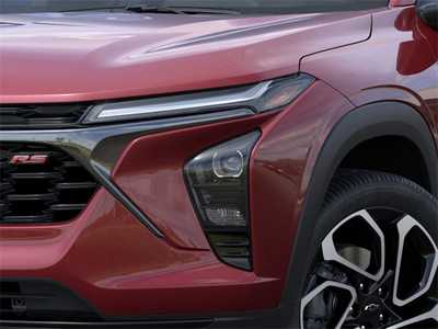 2025 Chevrolet Trax, $26940. Photo 10