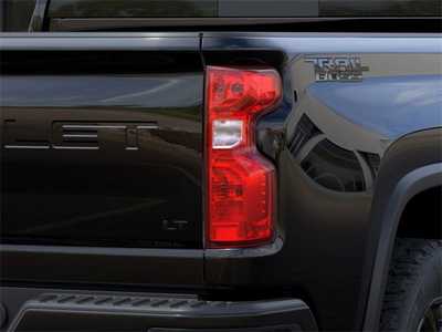 2025 Chevrolet 2500 Crew Cab, $. Photo 11