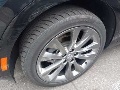 2022 Buick Envision, $31995. Photo 4
