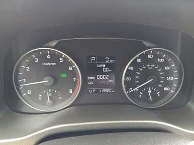 2018 Hyundai Elantra, $8995. Photo 12