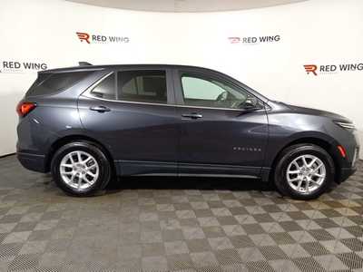 2022 Chevrolet Equinox, $23995. Photo 2