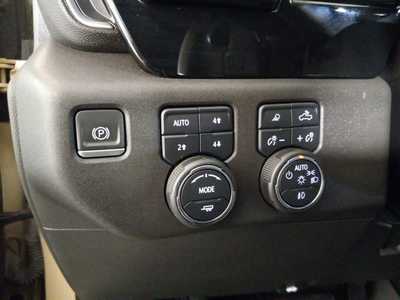 2022 Chevrolet 1500 Crew Cab, $49995. Photo 11