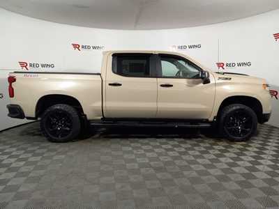 2022 Chevrolet 1500 Crew Cab, $49995. Photo 2
