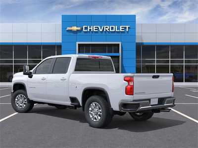 2025 Chevrolet 3500 Crew Cab, $. Photo 3
