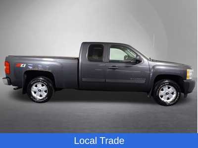 2010 Chevrolet 1500 Ext Cab, $12995. Photo 2