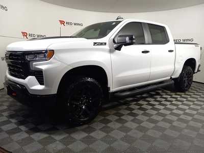 2024 Chevrolet 1500 Crew Cab, $55995. Photo 5