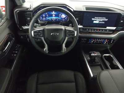 2024 Chevrolet 1500 Crew Cab, $55995. Photo 9