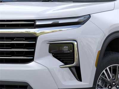 2025 Chevrolet Traverse, $41995. Photo 10