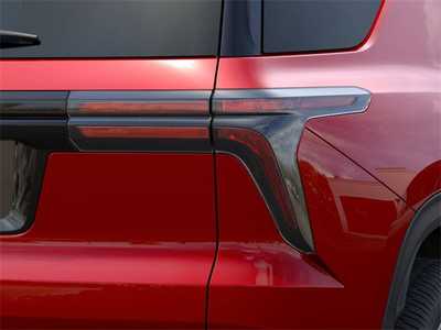 2025 Chevrolet Traverse, $45995. Photo 11