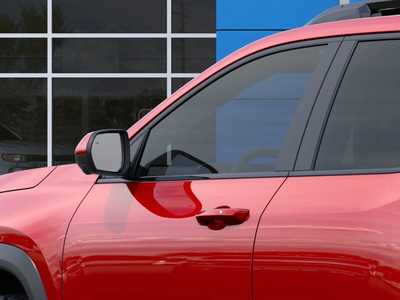 2026 Chevrolet Equinox, $40280. Photo 12