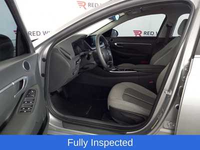 2022 Hyundai Sonata, $18995. Photo 7