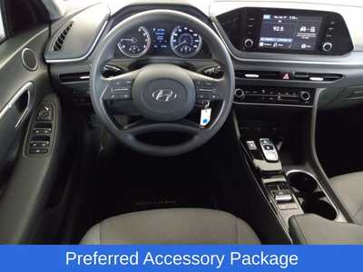 2022 Hyundai Sonata, $18995. Photo 9