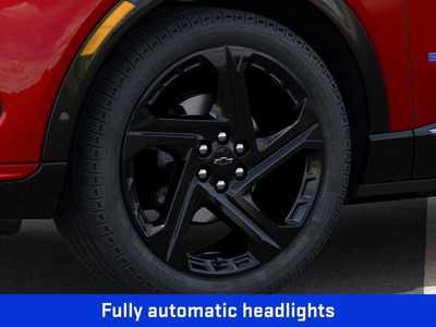 2025 Chevrolet Equinox, $48085. Photo 9