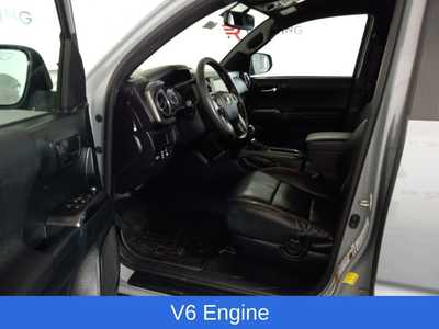 2017 Toyota Tacoma, $23995. Photo 7