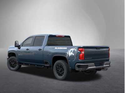 2025 Chevrolet 3500 Crew Cab, $. Photo 3