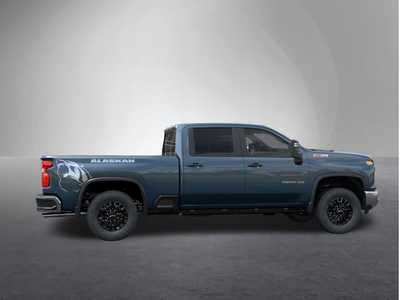 2025 Chevrolet 3500 Crew Cab, $. Photo 5