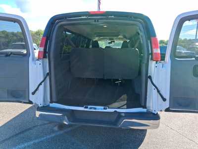 2019 Chevrolet 3500 Ext Cab, $26995. Photo 11