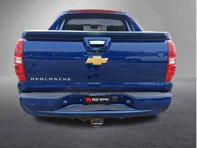 2013 Chevrolet Avalanche, $11995. Photo 3