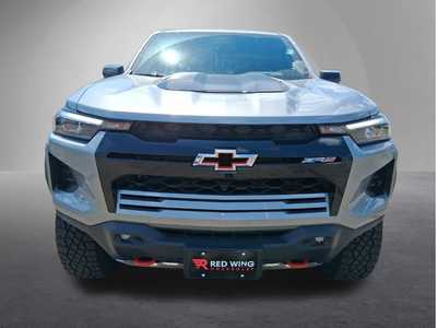 2025 Chevrolet Colorado Crew Cab, $49995. Photo 6