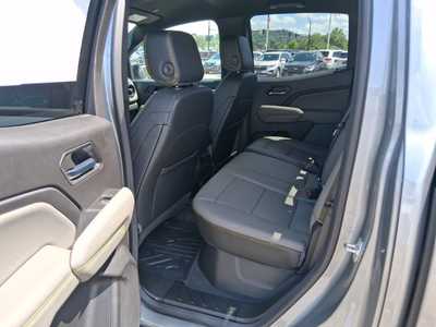 2025 Chevrolet Colorado Crew Cab, $49995. Photo 9