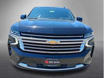2022 Chevrolet Suburban, $62995. Photo 6