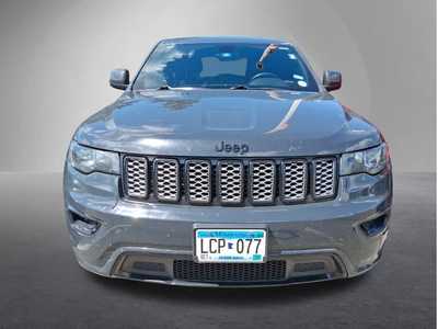 2017 Jeep Grand Cherokee, $18495. Photo 2