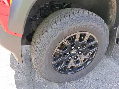2023 Chevrolet Colorado Crew Cab, $41789. Photo 4