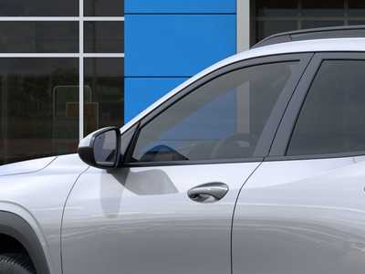 2025 Chevrolet Trax, $24750. Photo 12