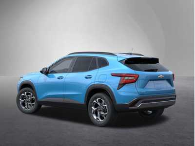2025 Chevrolet Trax, $25995. Photo 3