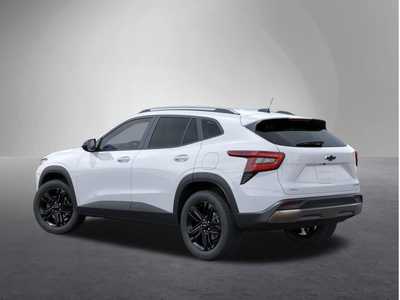 2025 Chevrolet Trax, $25995. Photo 3