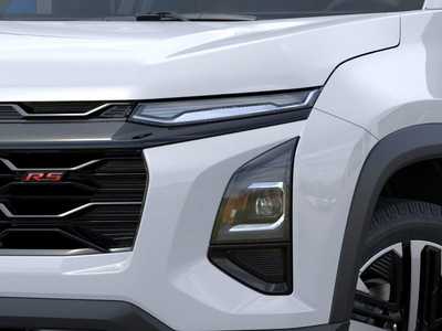 2026 Chevrolet Equinox, $38840. Photo 10