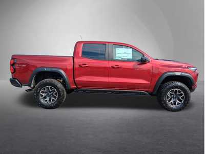 2025 Chevrolet Colorado Crew Cab, $52580. Photo 2