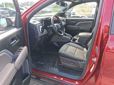 2025 Chevrolet Colorado Crew Cab, $52580. Photo 8