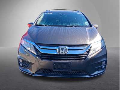 2018 Honda Odyssey, $22888. Photo 2