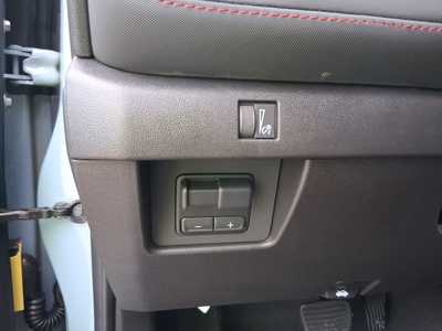 2026 Chevrolet Colorado Crew Cab, $49960. Photo 12