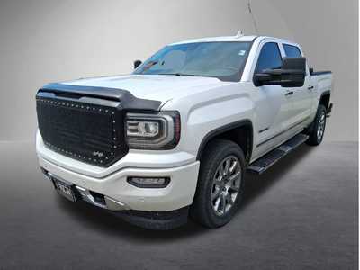 2017 GMC 1500 Crew Cab, $22995. Photo 3