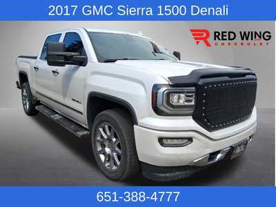 2017 GMC 1500 Crew Cab, $22995. Photo 1