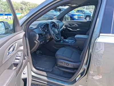 2023 Chevrolet Traverse, $32995. Photo 8