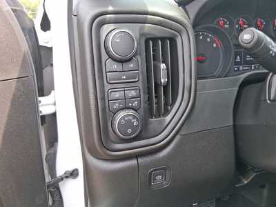 2024 Chevrolet 2500 Ext Cab, $45995. Photo 12