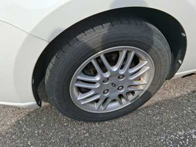 2010 Ford Focus, $4500. Photo 4