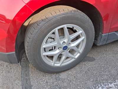 2022 Ford Edge, $26950. Photo 4