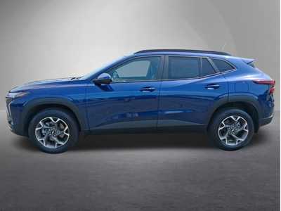 2024 Chevrolet Trax, $23495. Photo 4