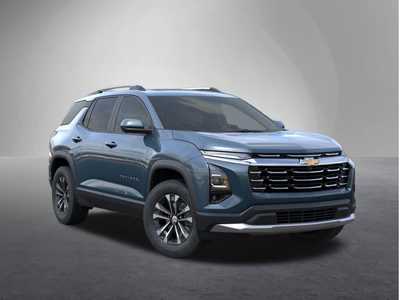 2026 Chevrolet Equinox, $36995. Photo 7