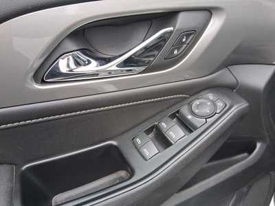 2022 Chevrolet Traverse, $30995. Photo 11